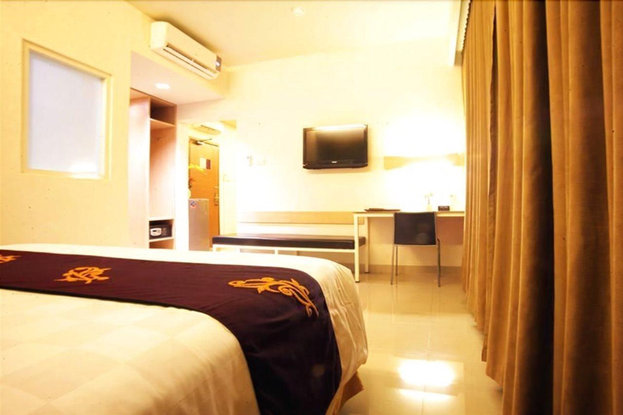 Avirahotel Panakkukang 2* Makassar