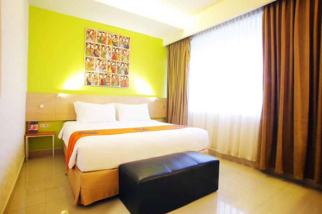 Hotel Avirahotel Panakkukang Makassar