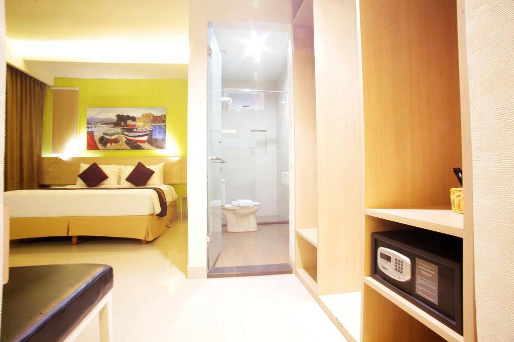 Avirahotel Panakkukang