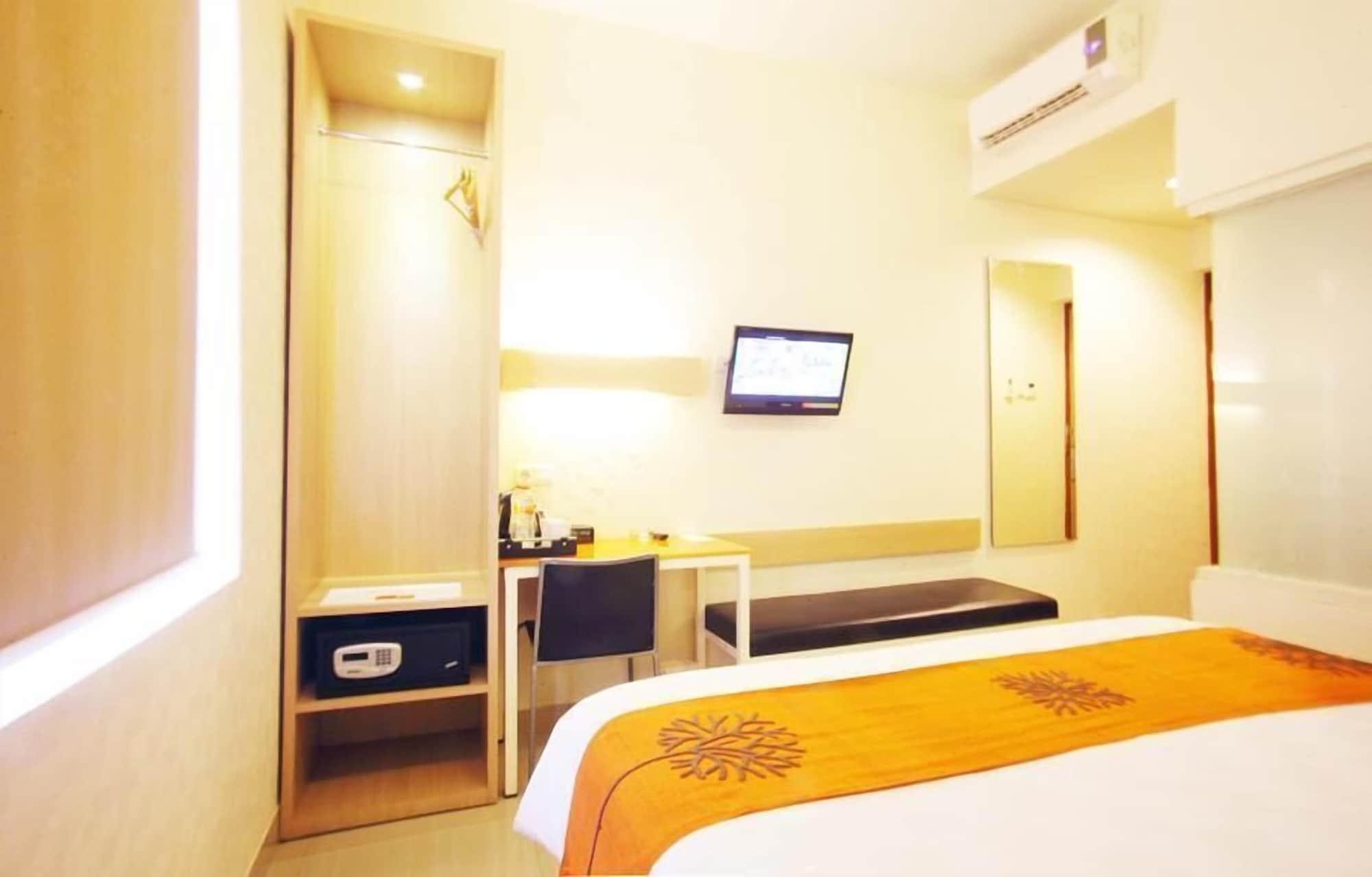 Hotel Avirahotel Panakkukang