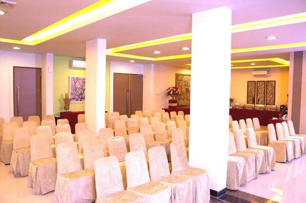 Avirahotel Panakkukang