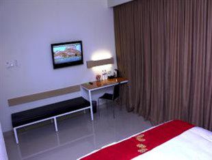 Hotel Avirahotel Panakkukang 2*